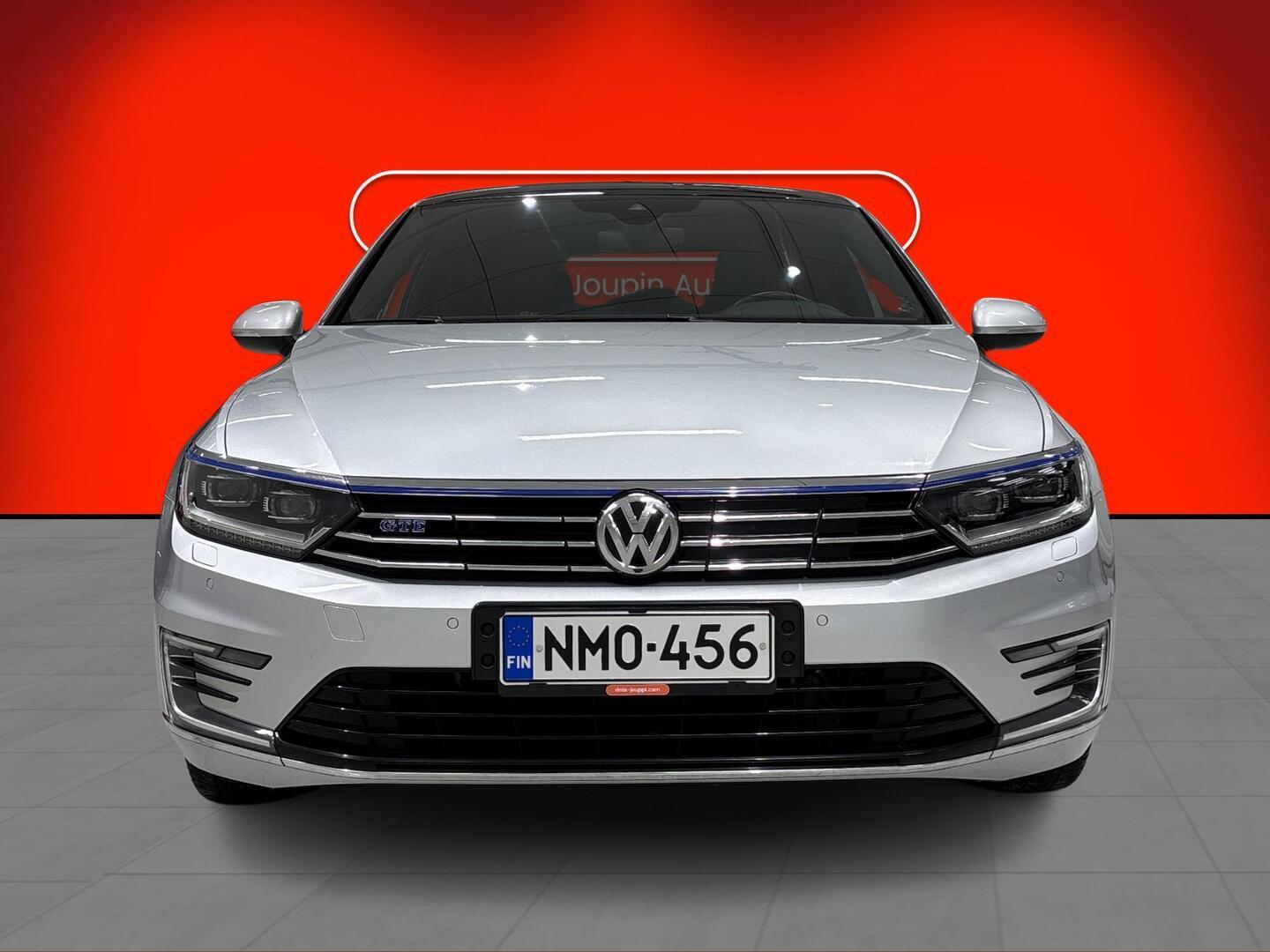 VOLKSWAGEN Passat 2017