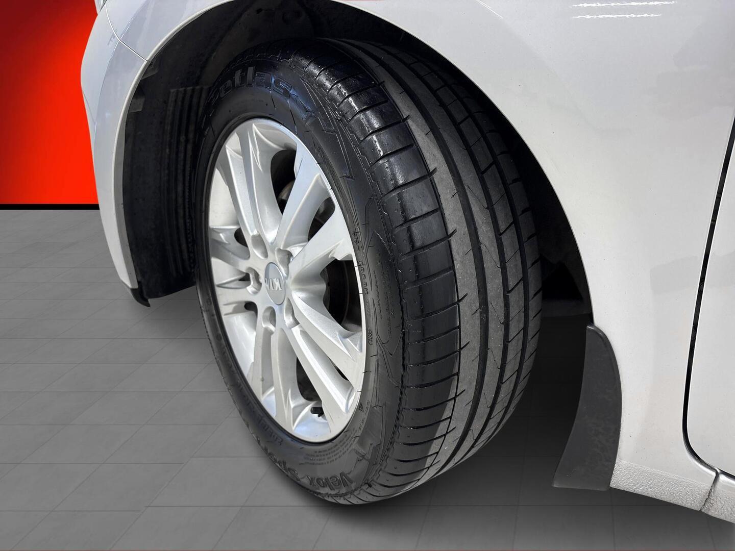 KIA cee'd 2012