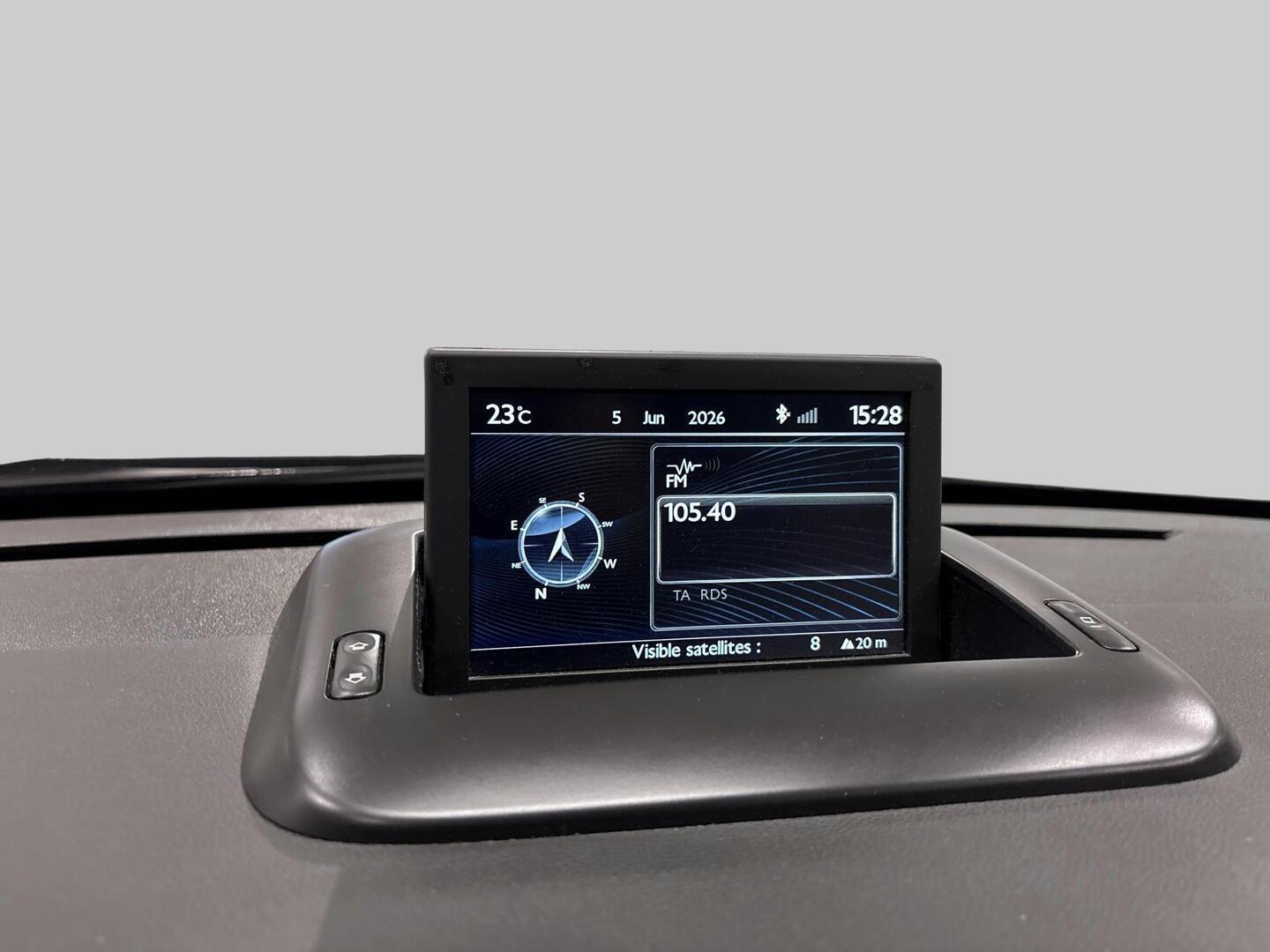 PEUGEOT 3008 2014