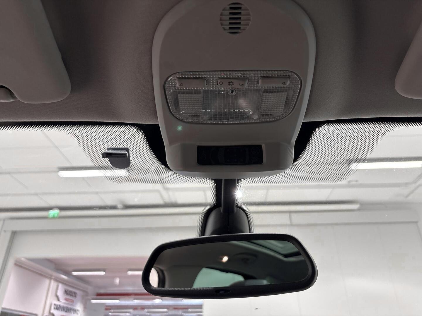PEUGEOT 3008 2014