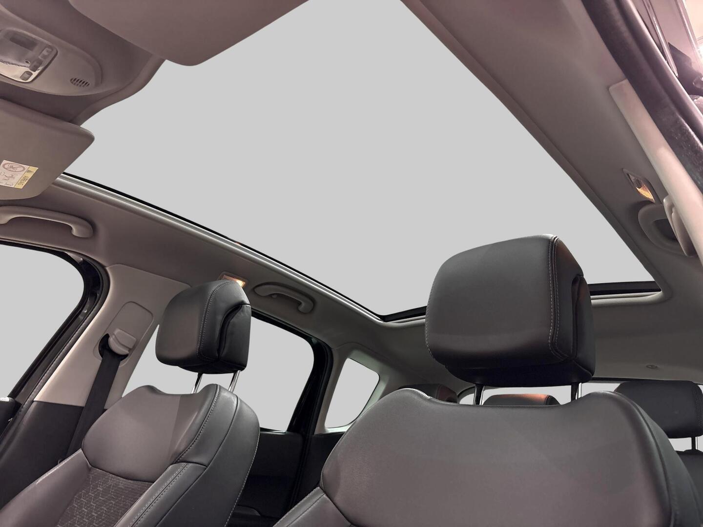 PEUGEOT 3008 2014
