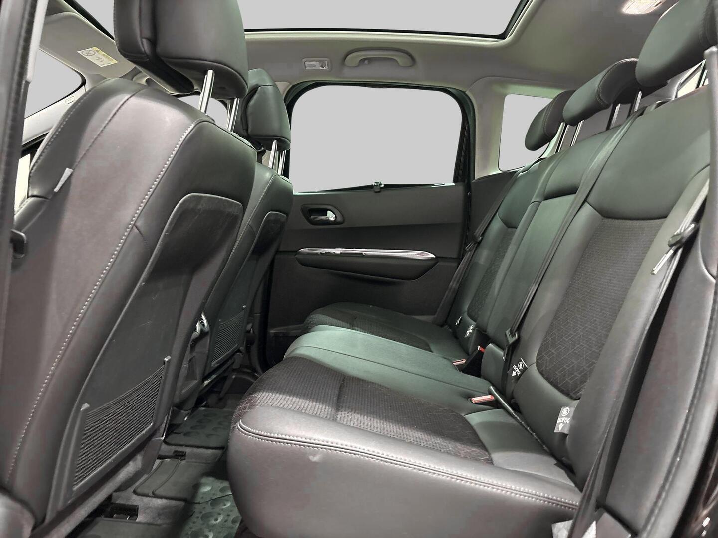 PEUGEOT 3008 2014