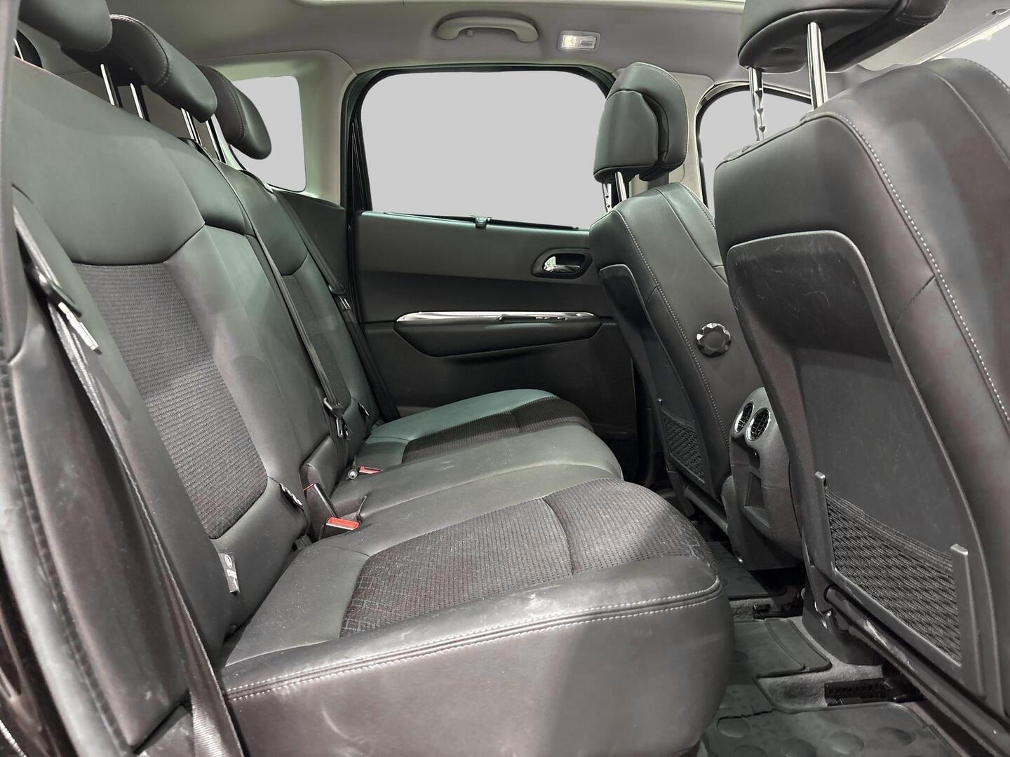 PEUGEOT 3008 2014