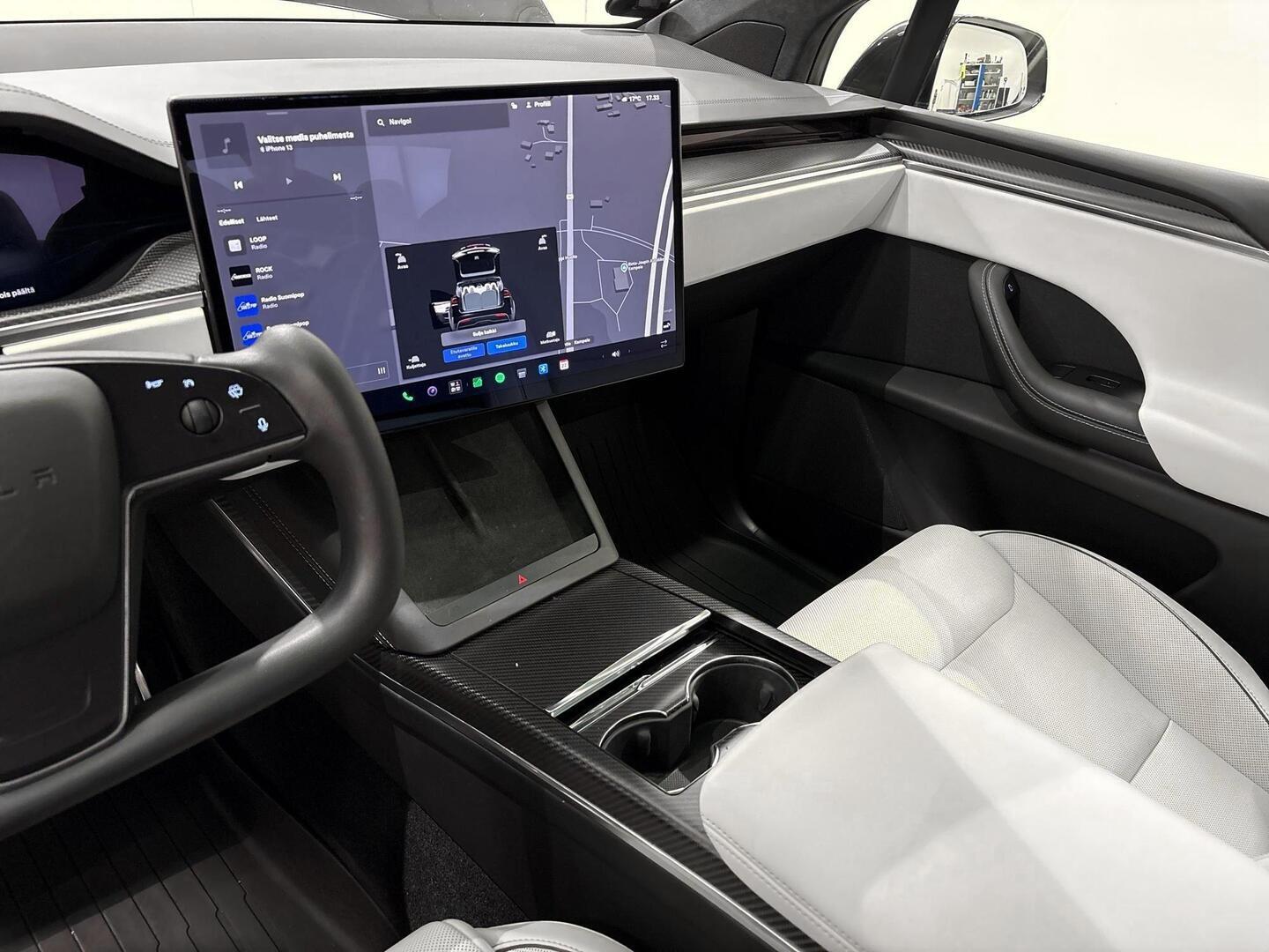 TESLA Model X 2023