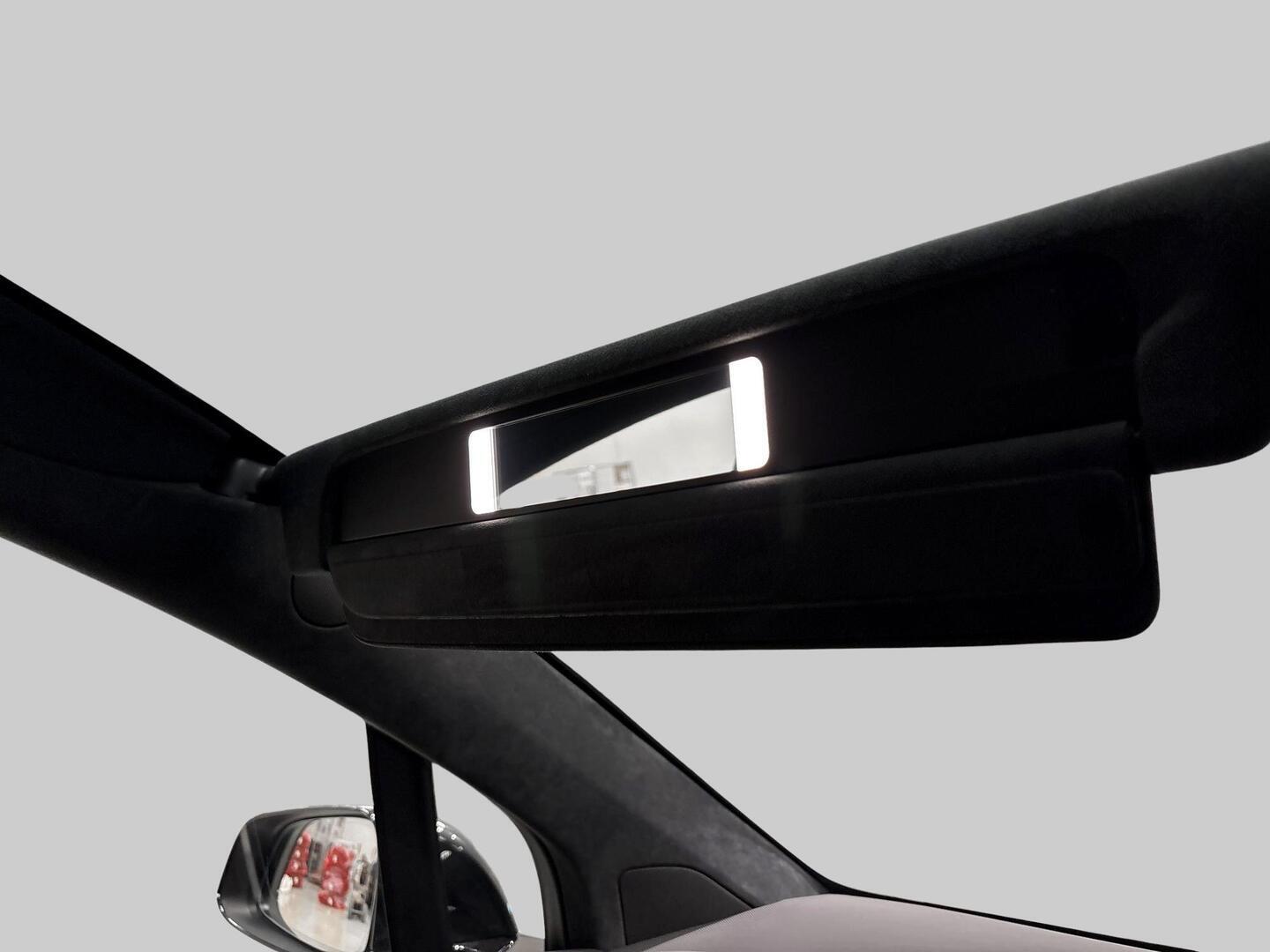 TESLA Model X 2023