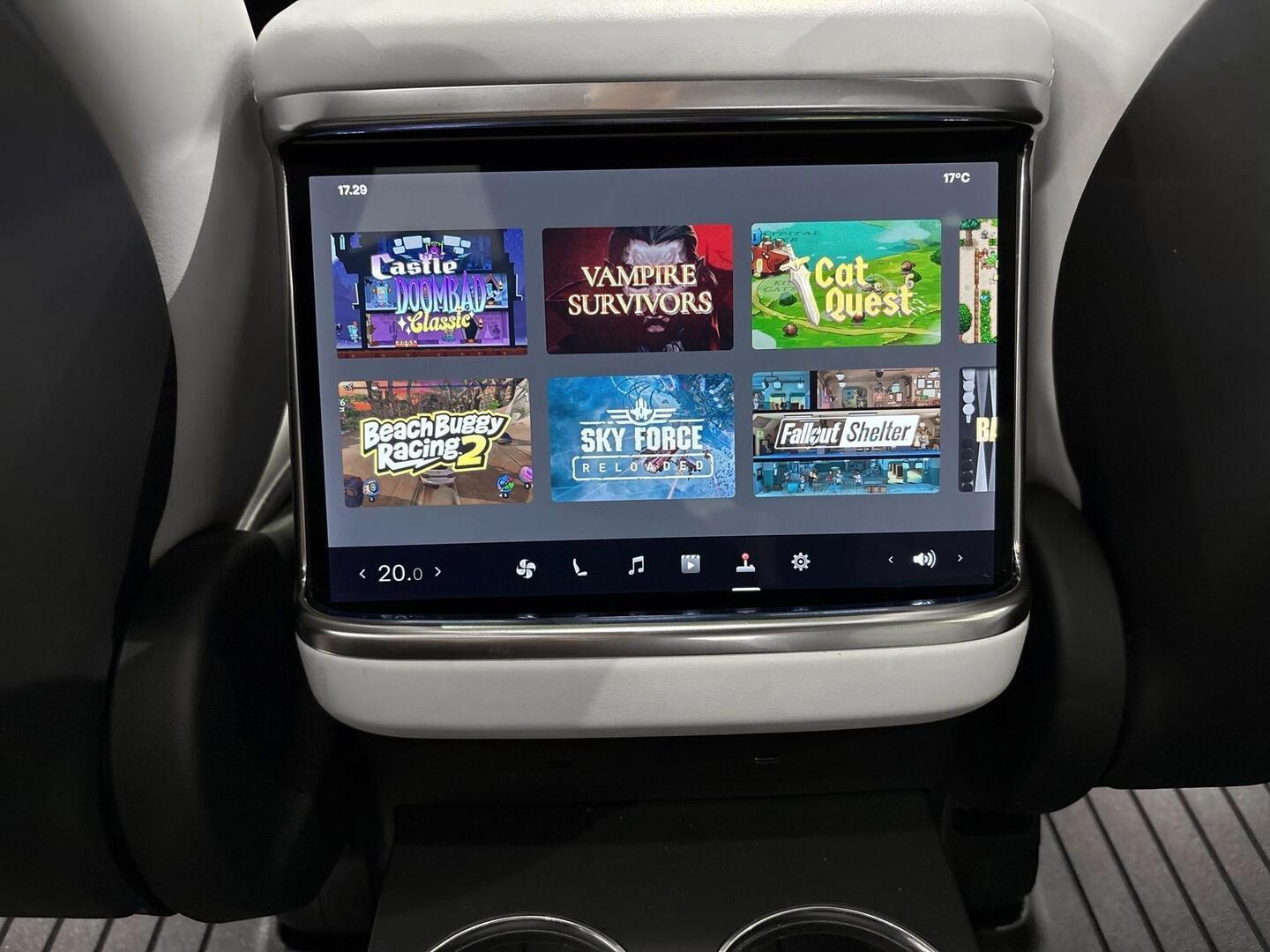 TESLA Model X 2023