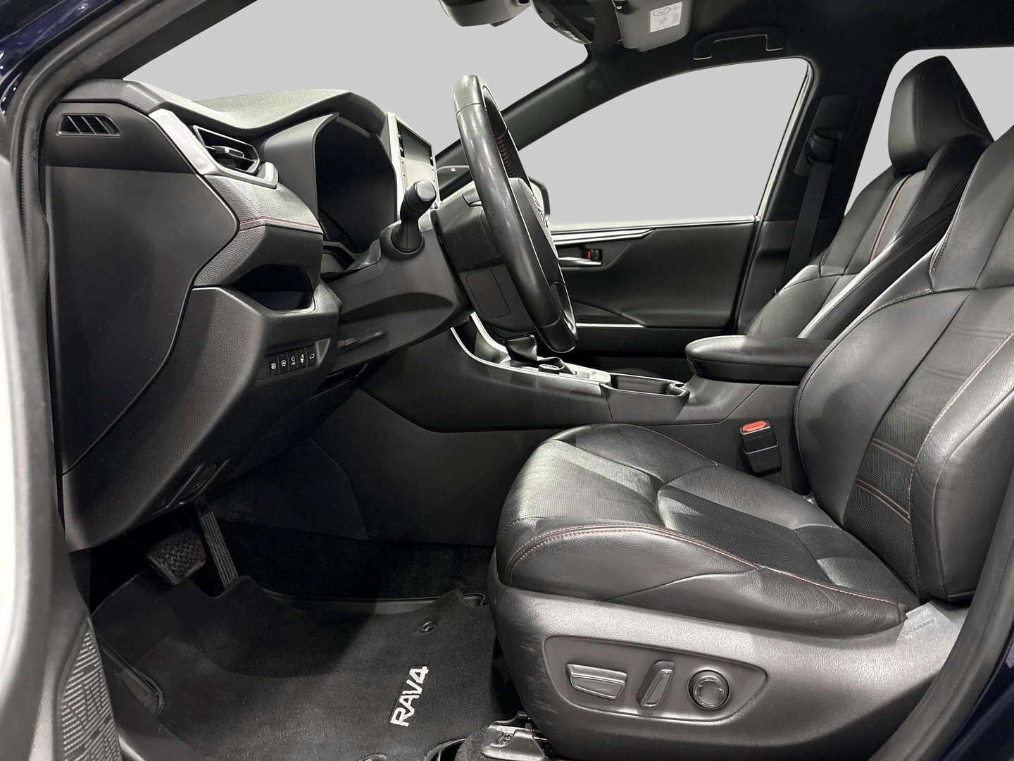 TOYOTA RAV4 PLUG-IN 2021