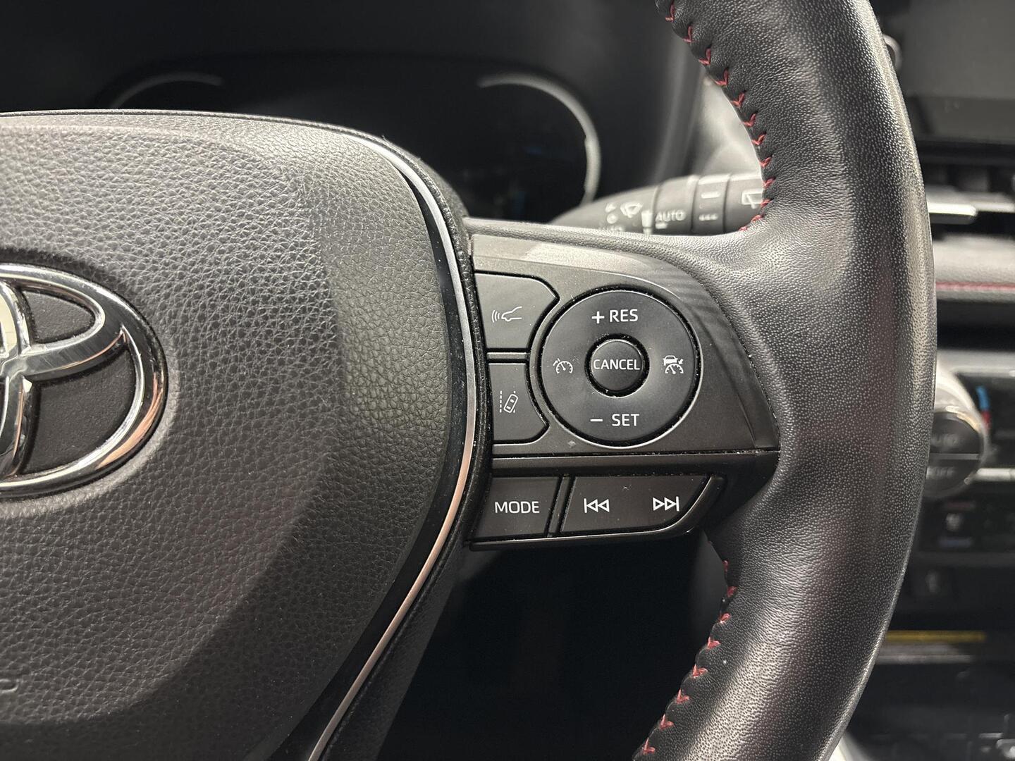 TOYOTA RAV4 PLUG-IN 2021