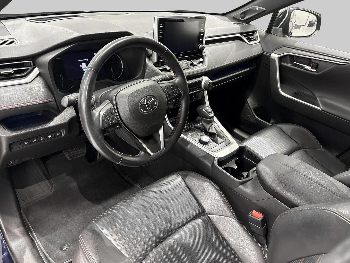 TOYOTA RAV4 PLUG-IN 2021