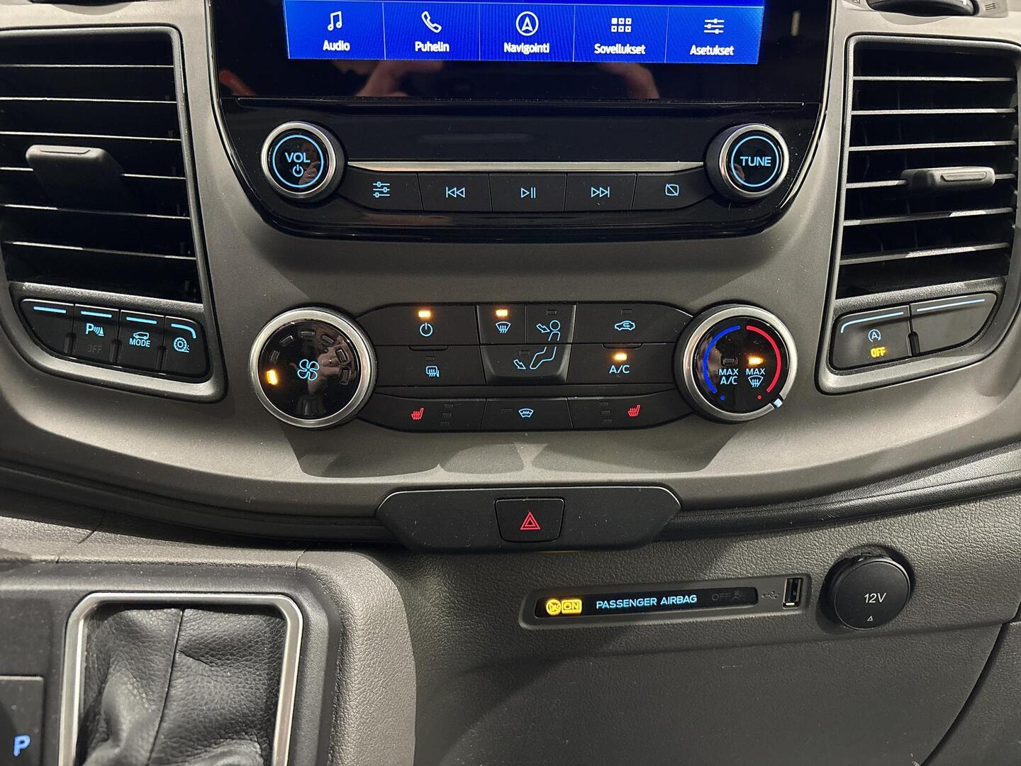 FORD TRANSIT CUSTOM 2023