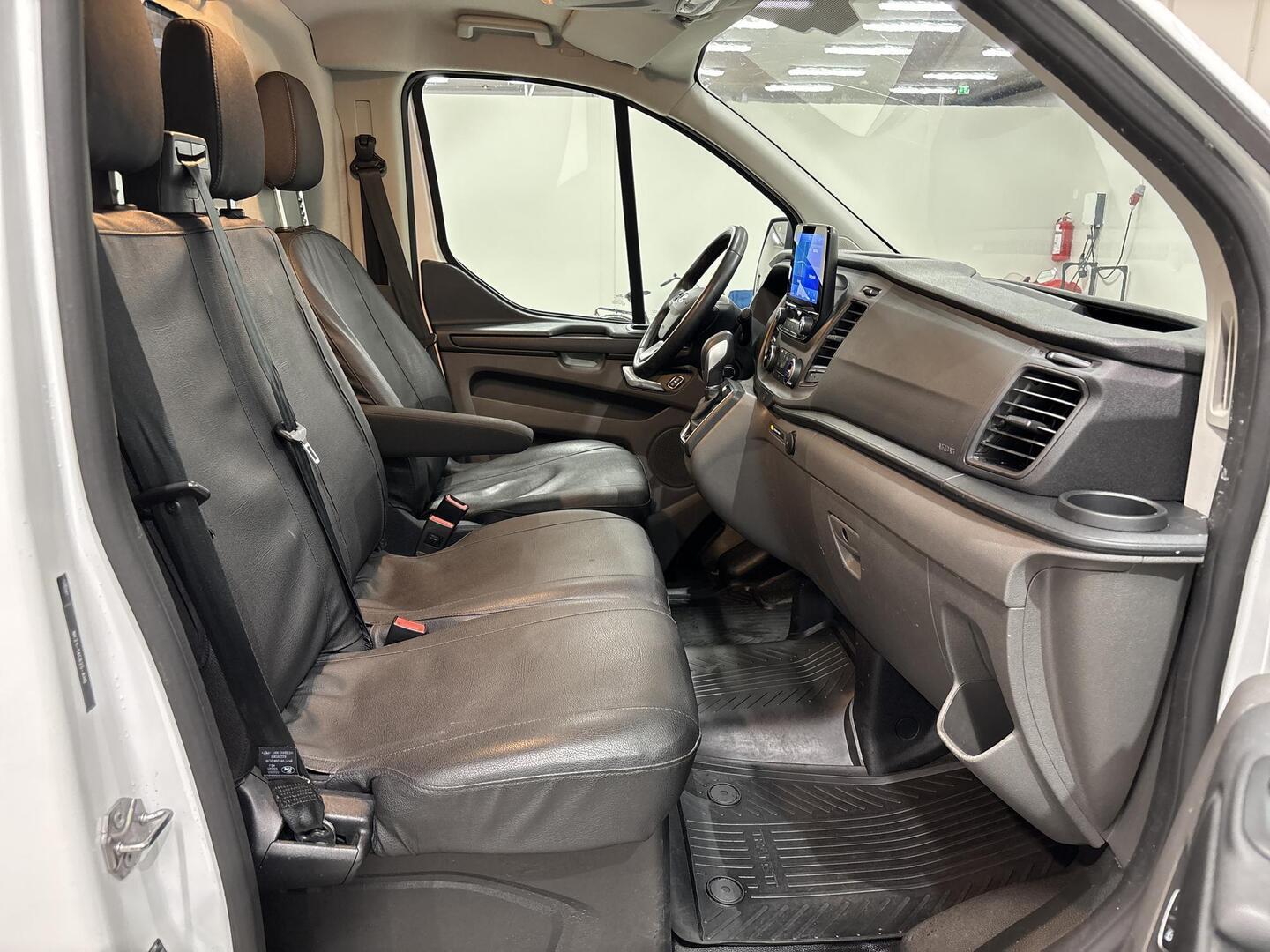 FORD TRANSIT CUSTOM 2023