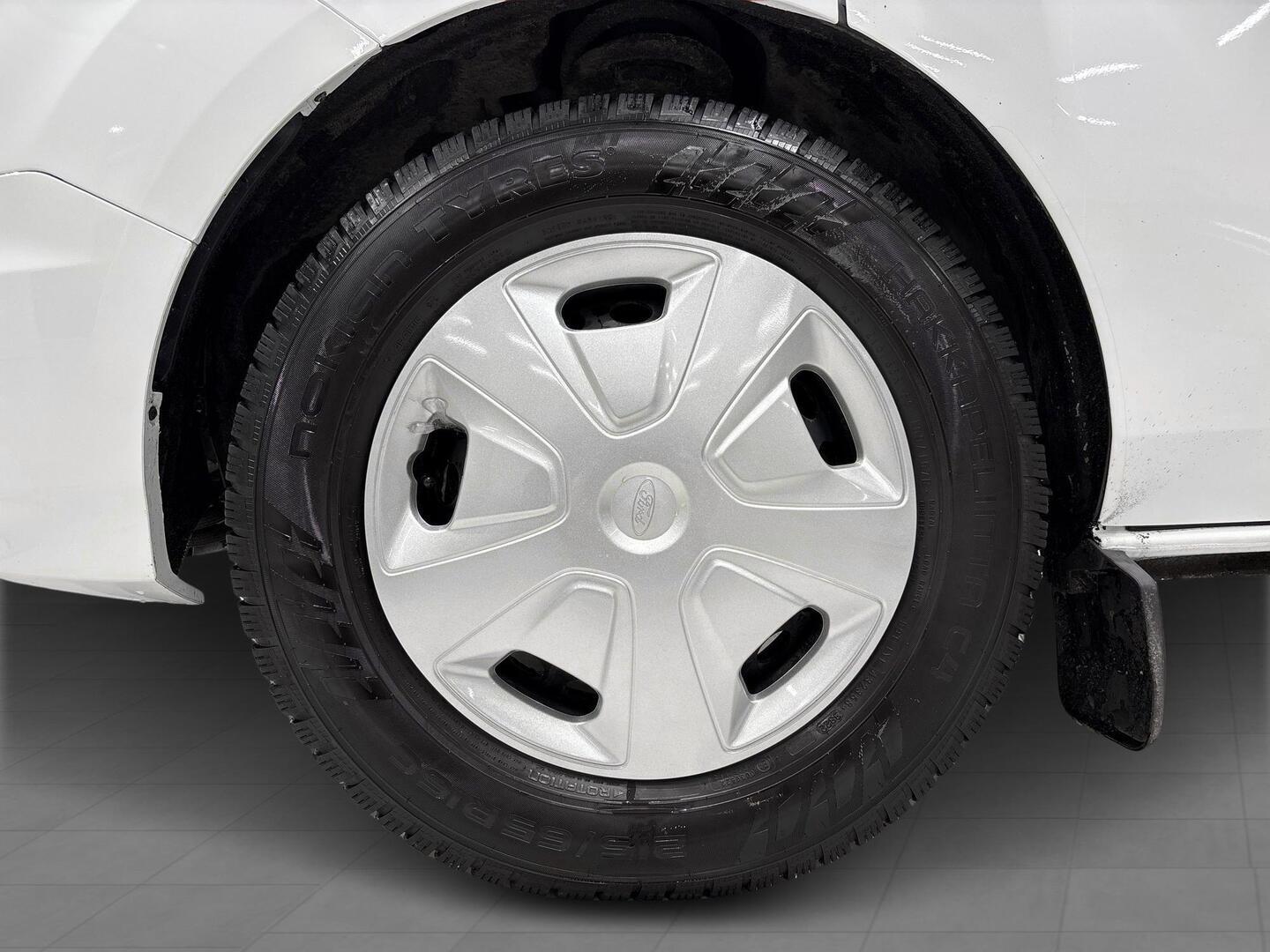 FORD TRANSIT CUSTOM 2023