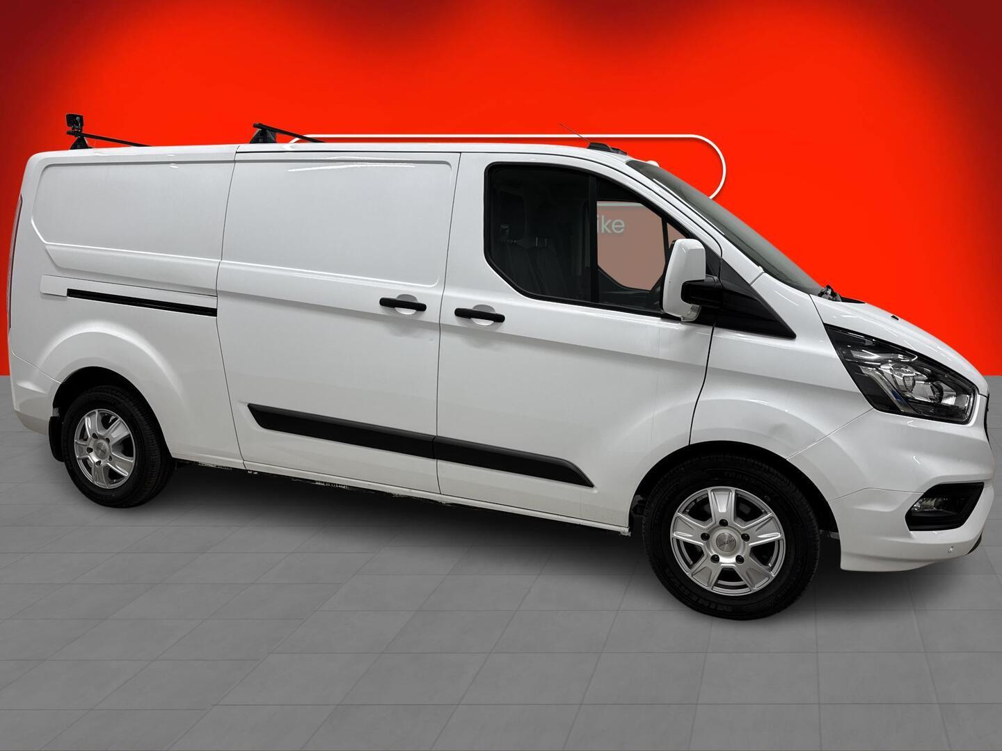 FORD TRANSIT CUSTOM 2023