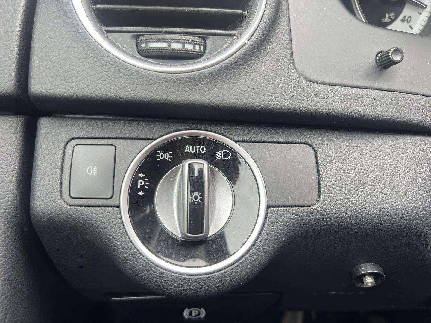 MERCEDES-BENZ C 2013