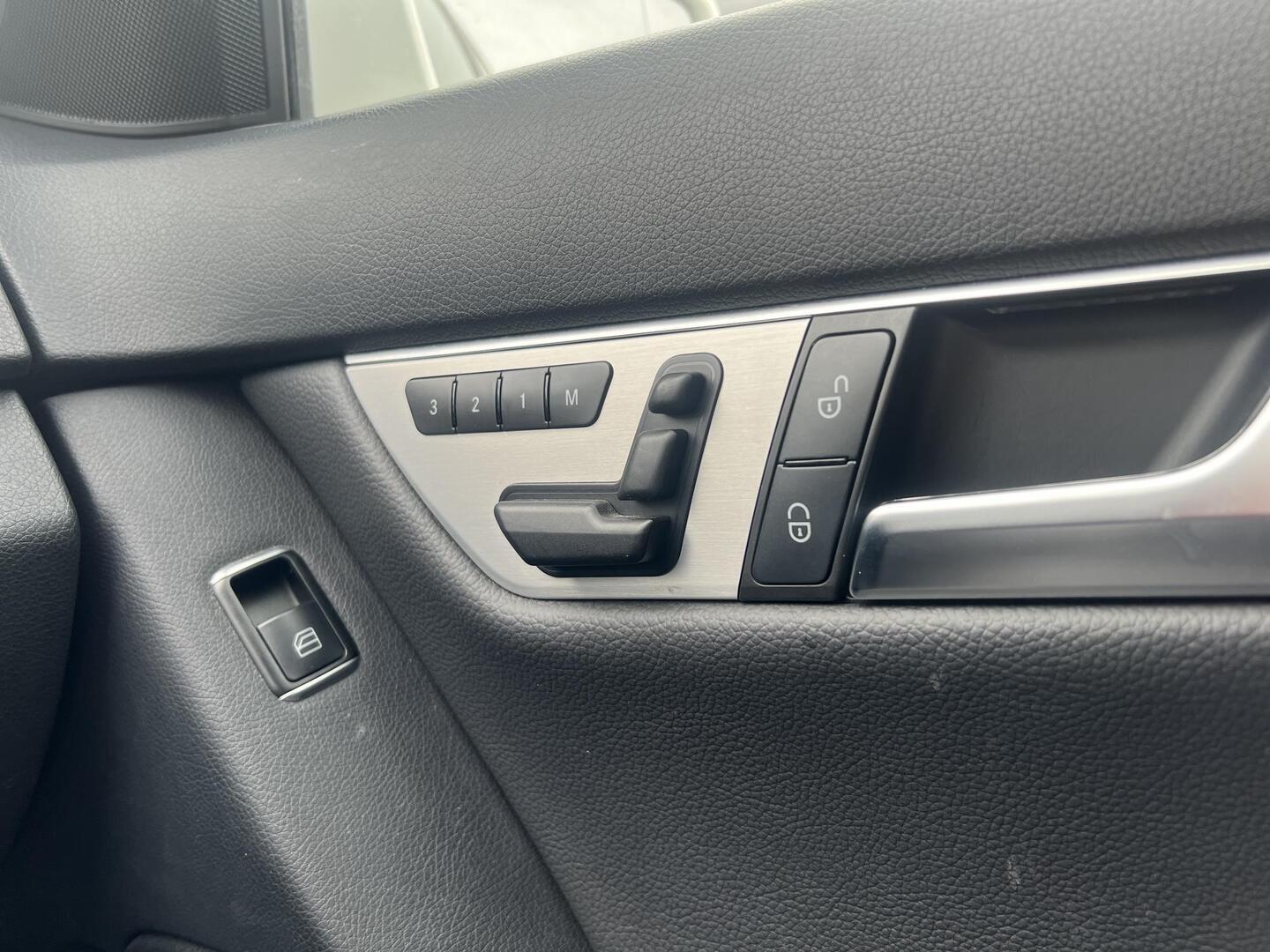 MERCEDES-BENZ C 2013