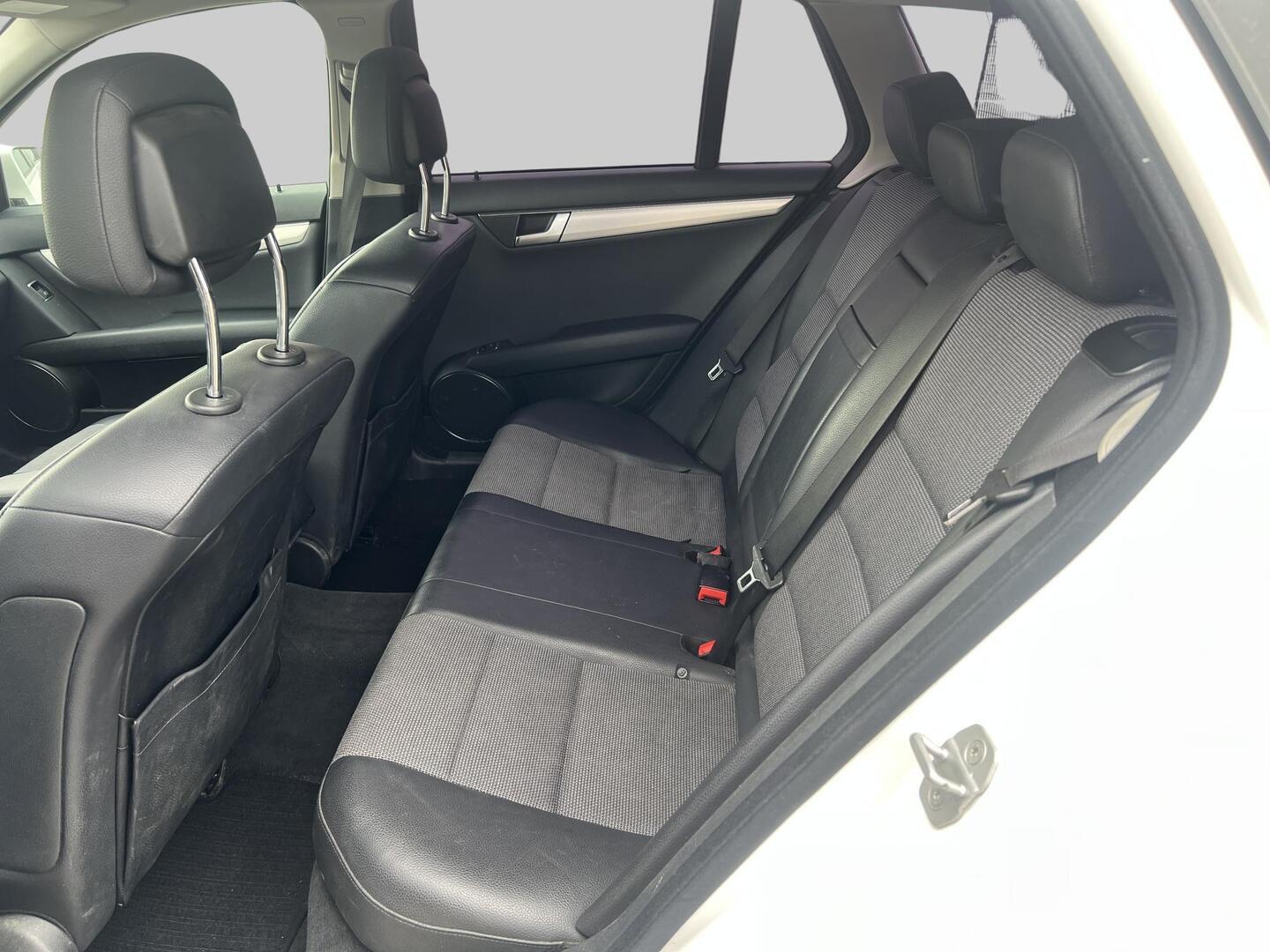 MERCEDES-BENZ C 2013
