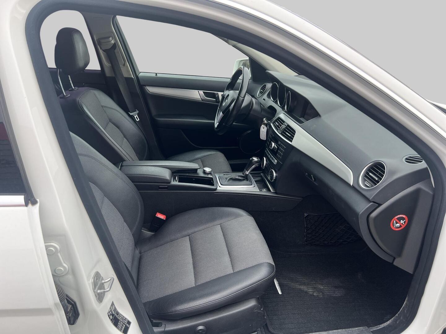 MERCEDES-BENZ C 2013