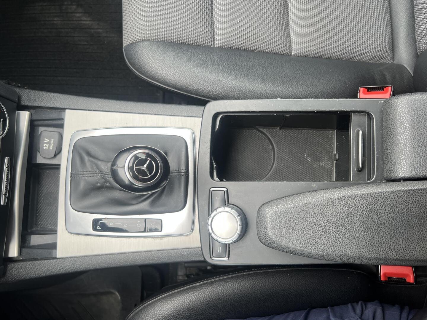 MERCEDES-BENZ C 2013