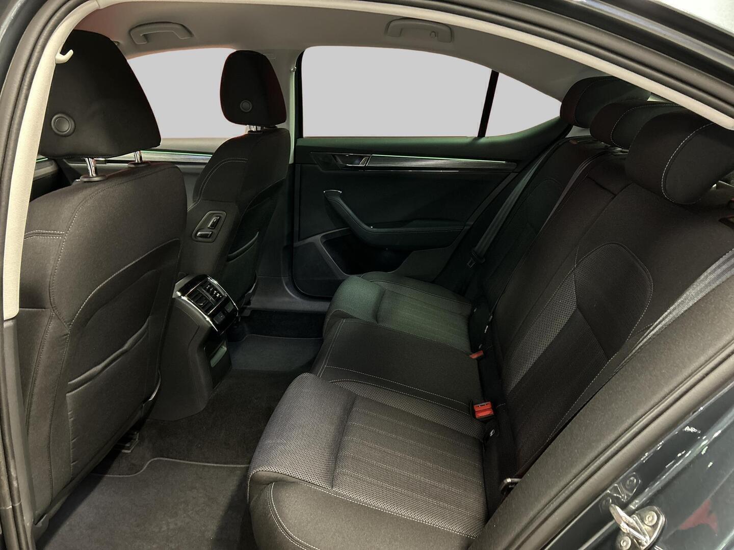 SKODA Superb 2022