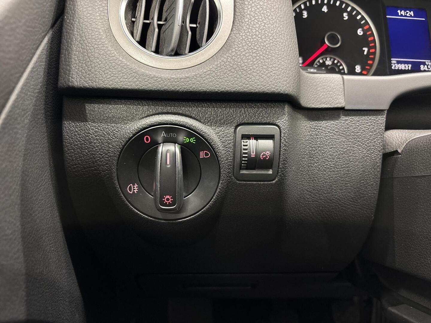 VOLKSWAGEN Tiguan 2010