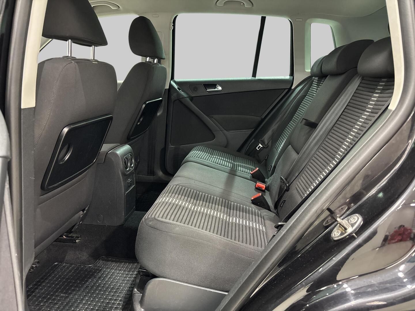 VOLKSWAGEN Tiguan 2010