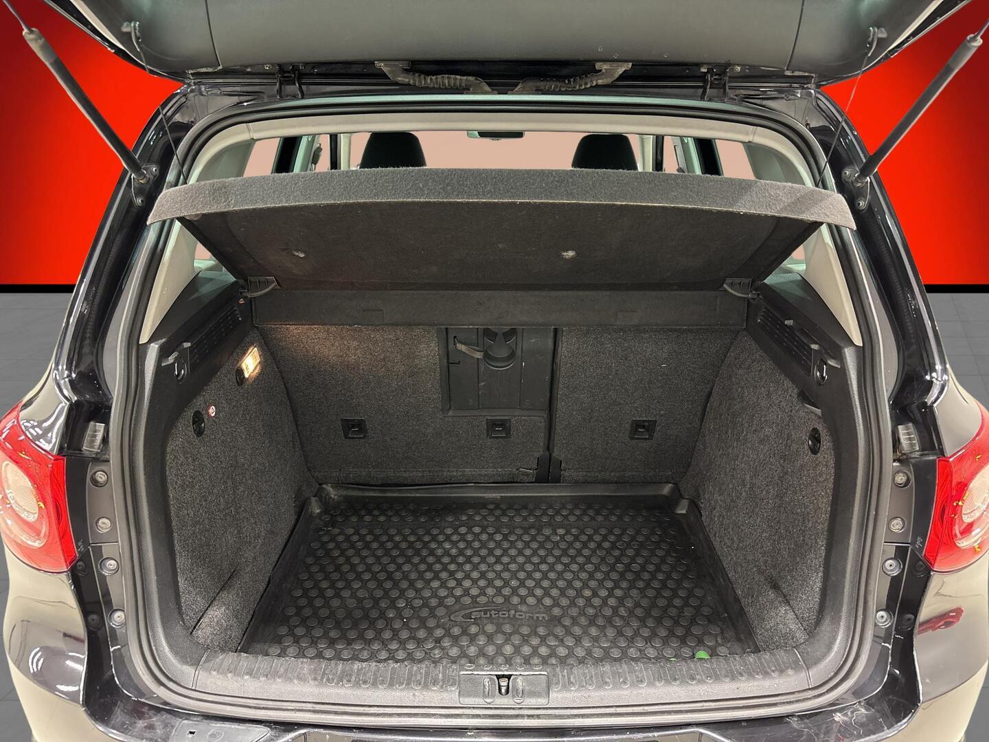 VOLKSWAGEN Tiguan 2010