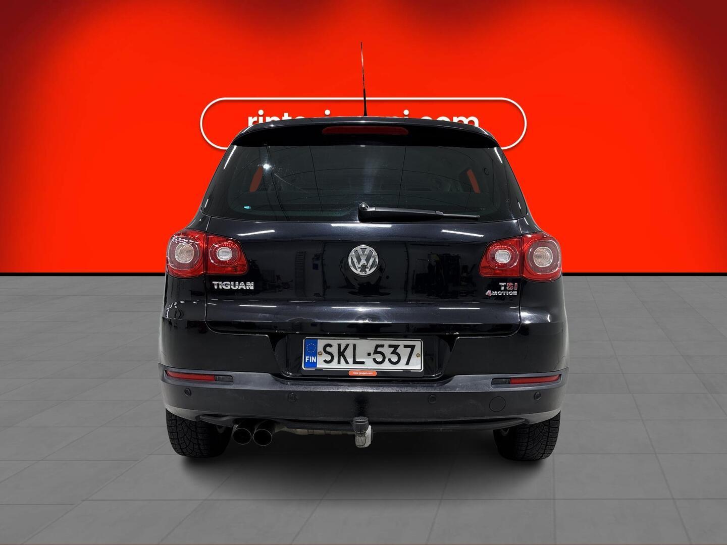 VOLKSWAGEN Tiguan 2010
