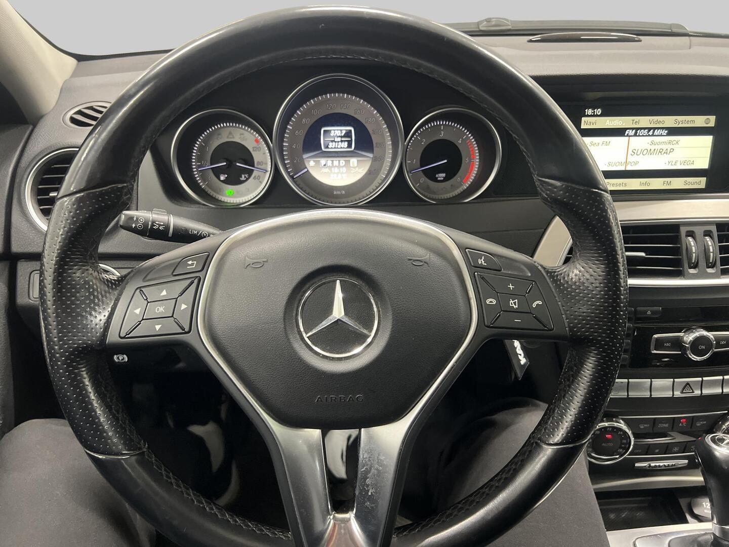 MERCEDES-BENZ C 2011