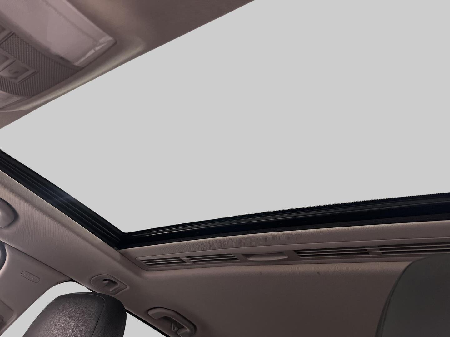 MERCEDES-BENZ C 2011