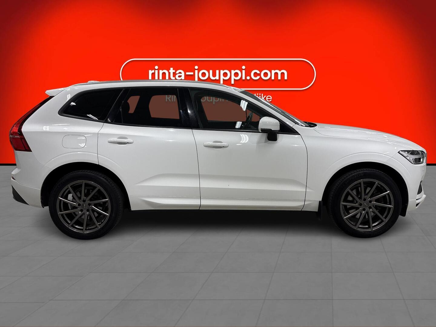 VOLVO XC60 2018