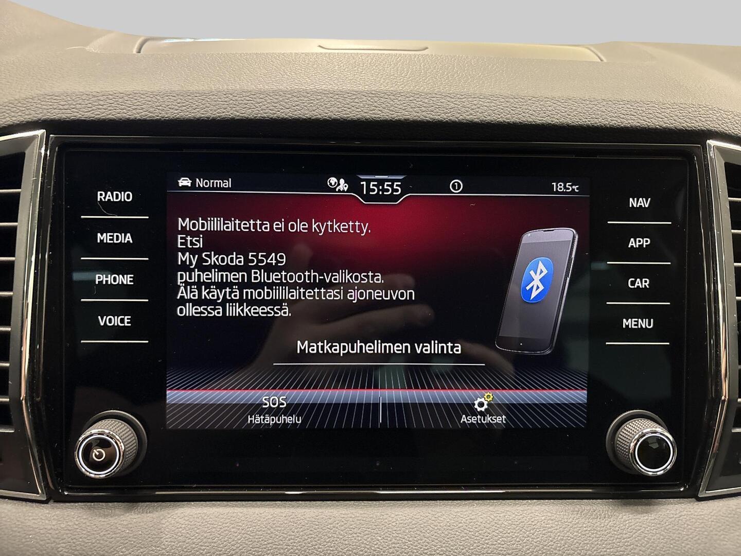SKODA Karoq 2023