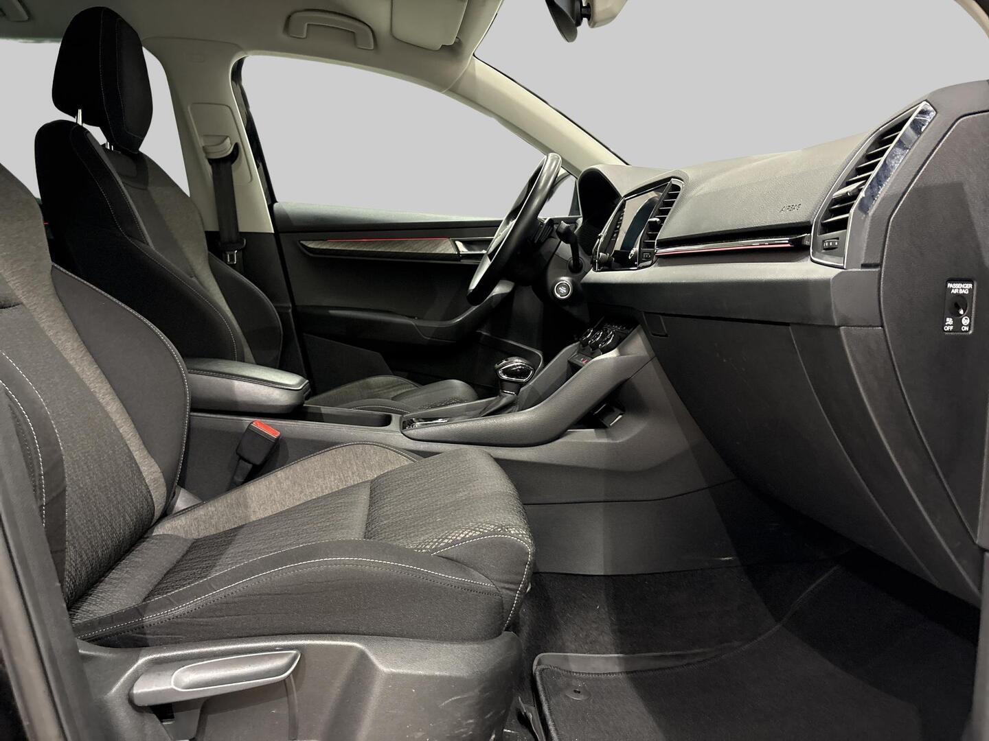 SKODA Karoq 2023