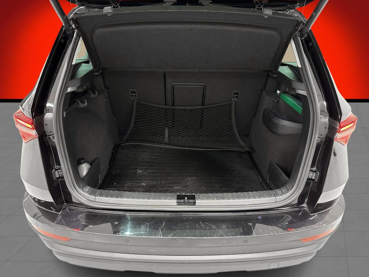 SKODA Karoq 2023