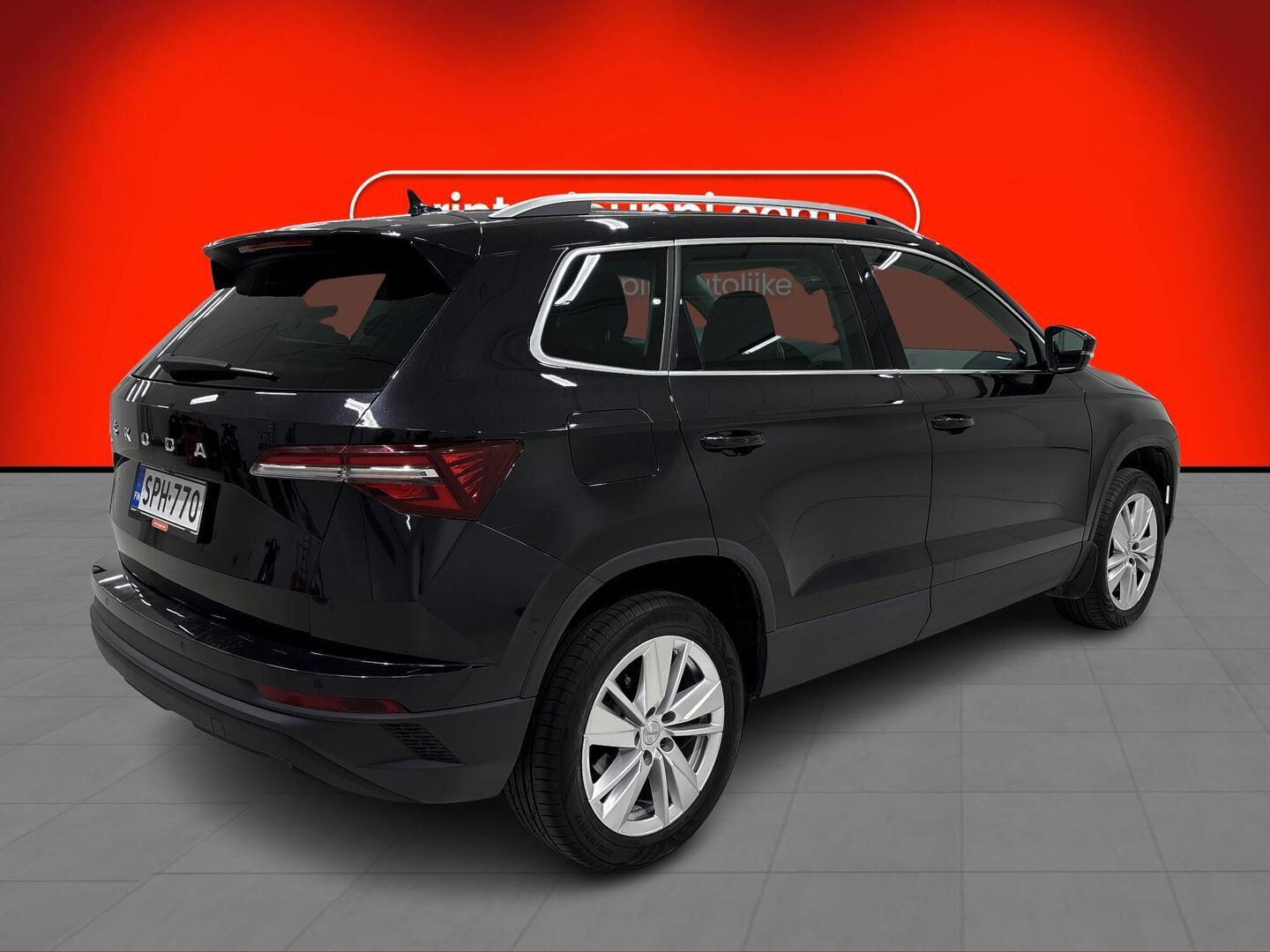 SKODA Karoq 2023
