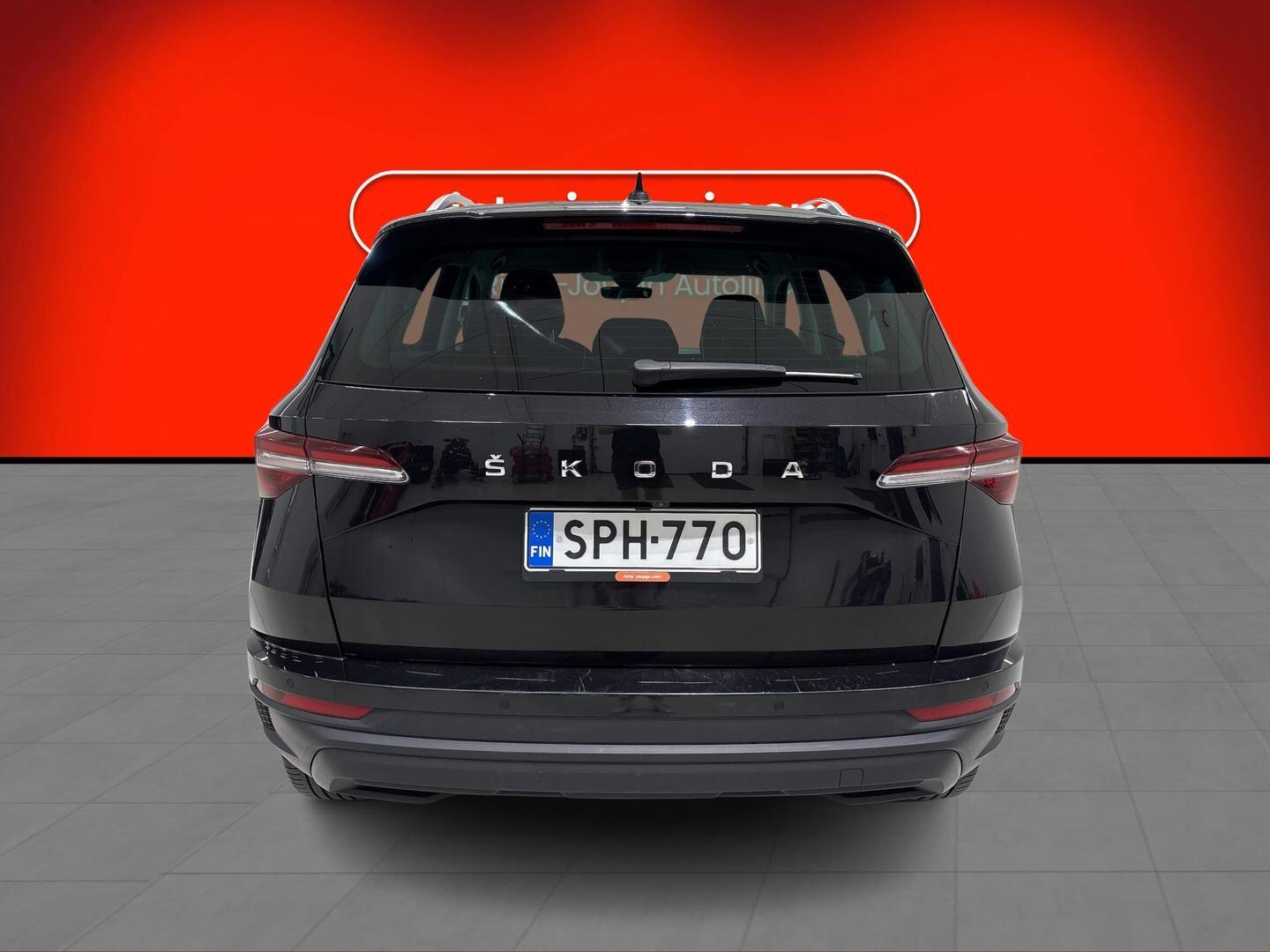 SKODA Karoq 2023