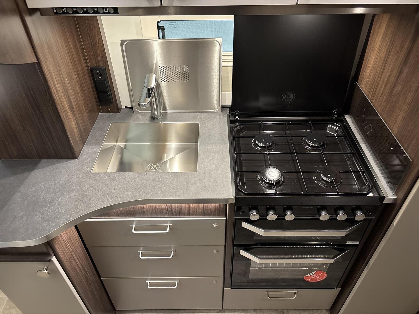 POLAR 590 Hintaa alennettu 2000€ 2026