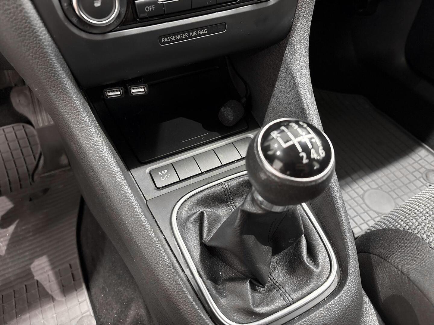VOLKSWAGEN Golf 2010
