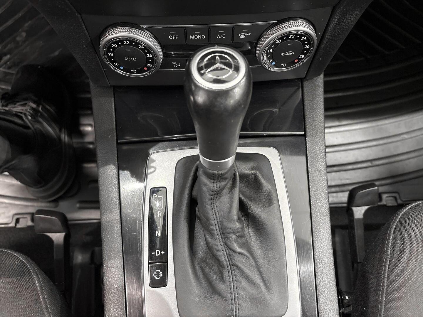 MERCEDES-BENZ GLK 2010
