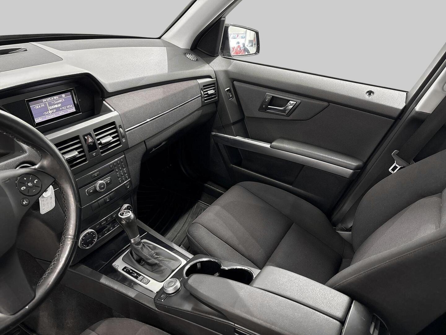 MERCEDES-BENZ GLK 2010