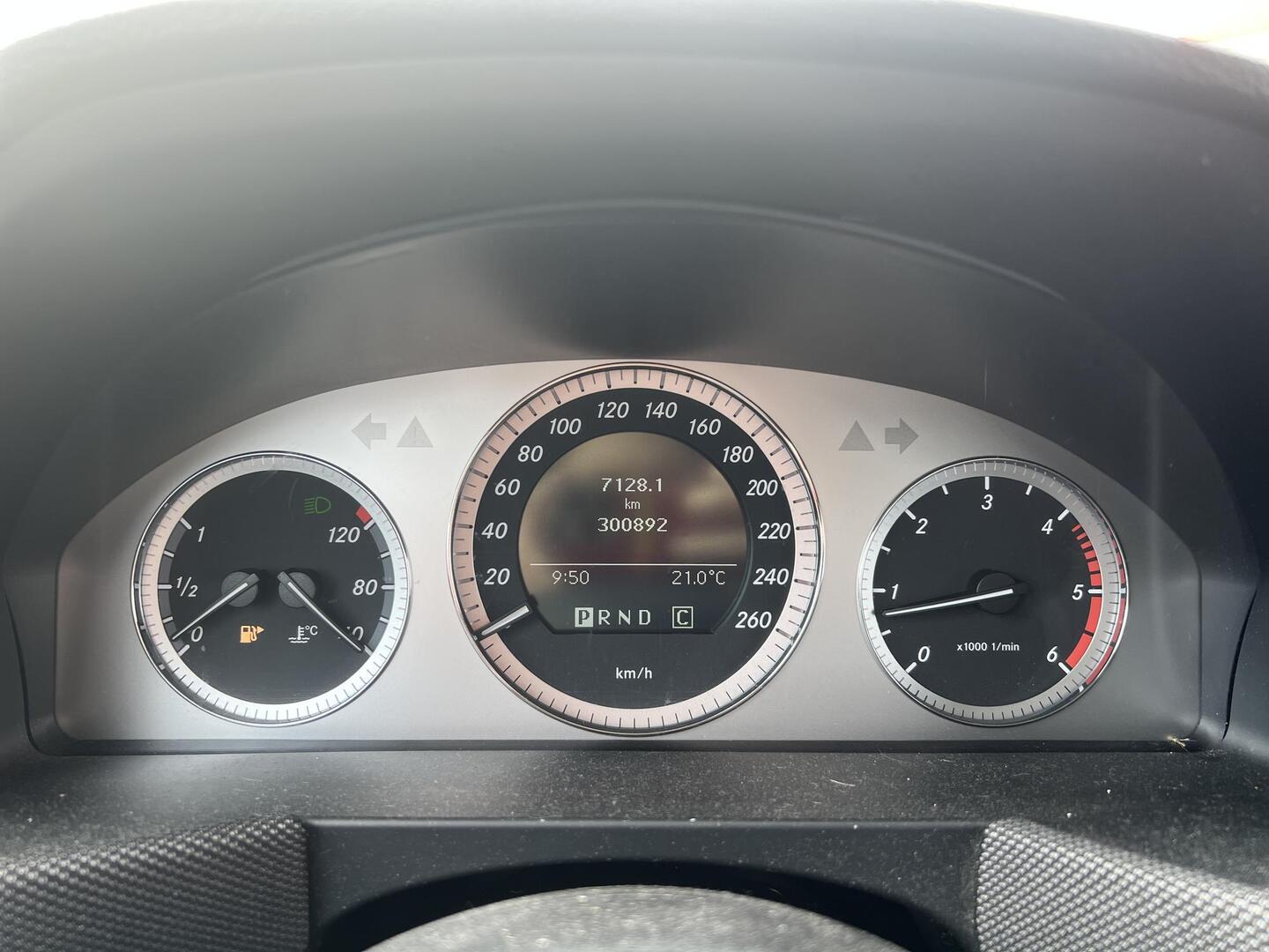 MERCEDES-BENZ GLK 2010