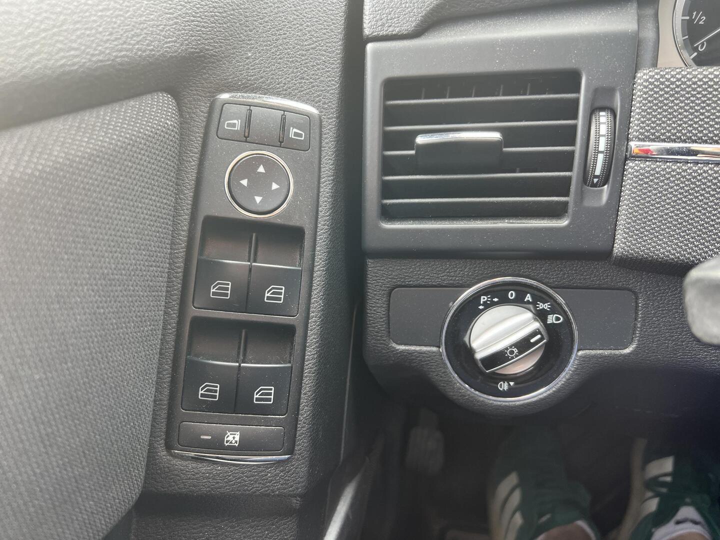 MERCEDES-BENZ GLK 2010