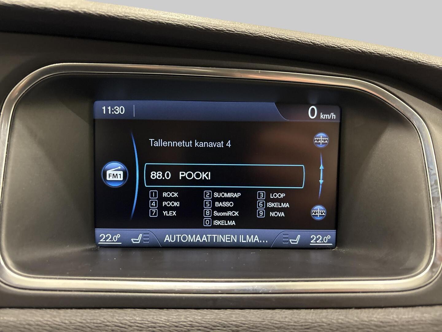 VOLVO V40 2013