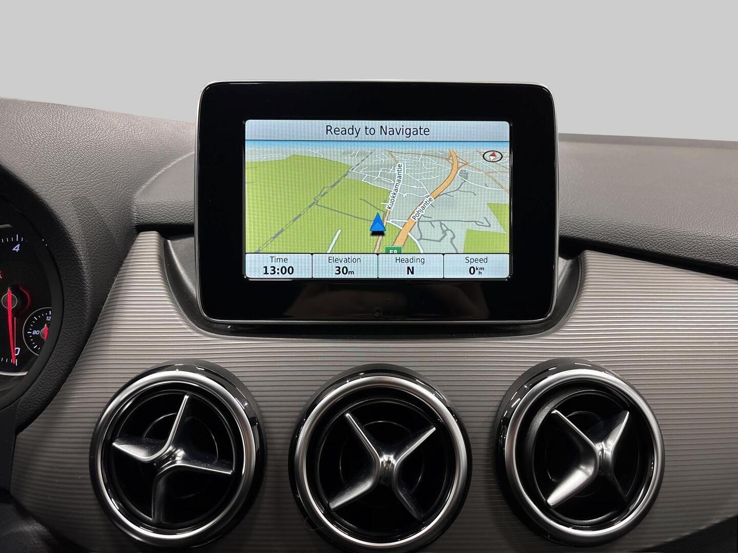 MERCEDES-BENZ B 2015