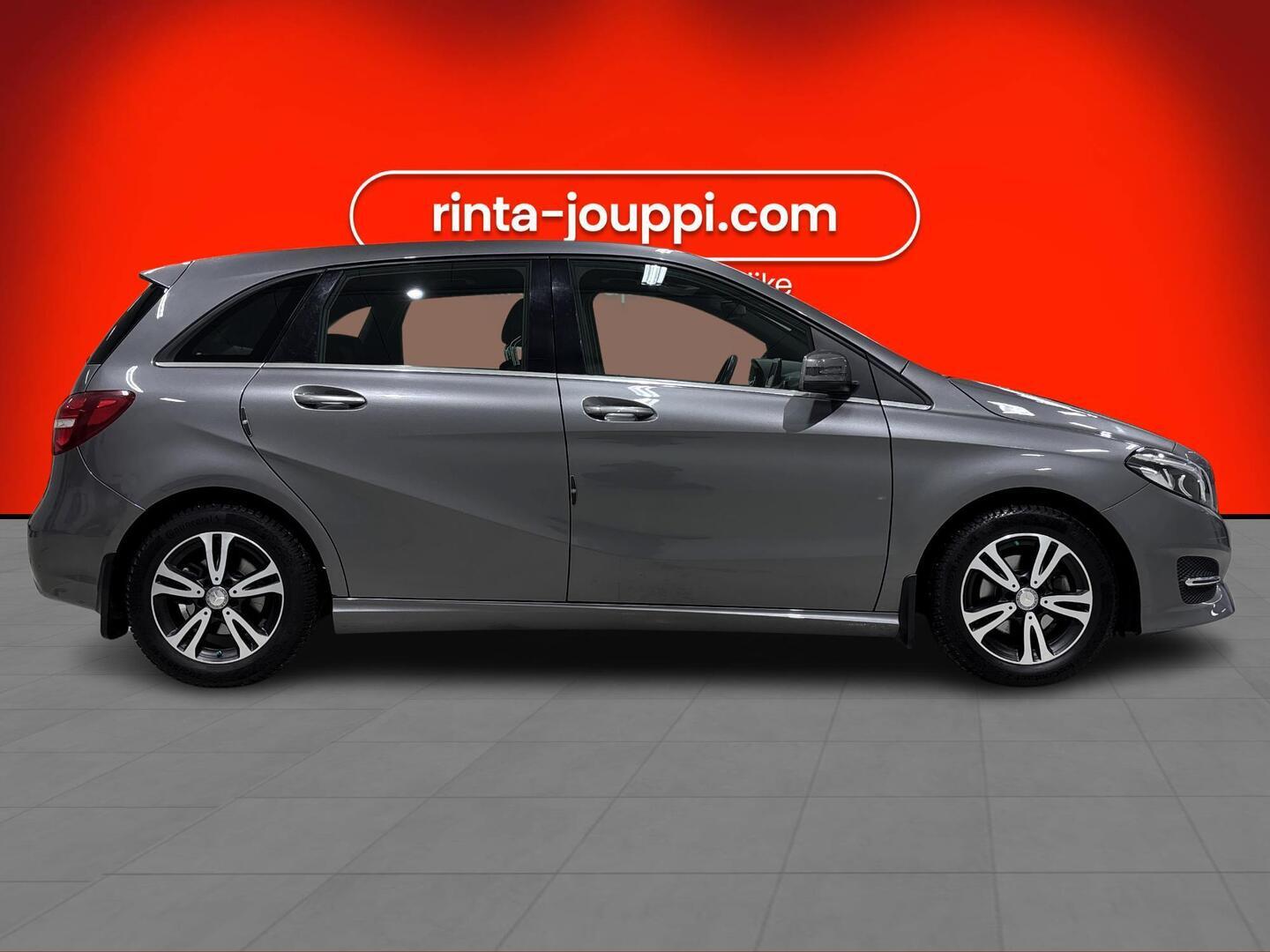 MERCEDES-BENZ B 2015