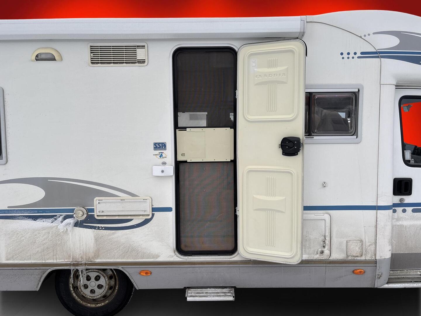 ADRIA CORAL 650 SP 2005