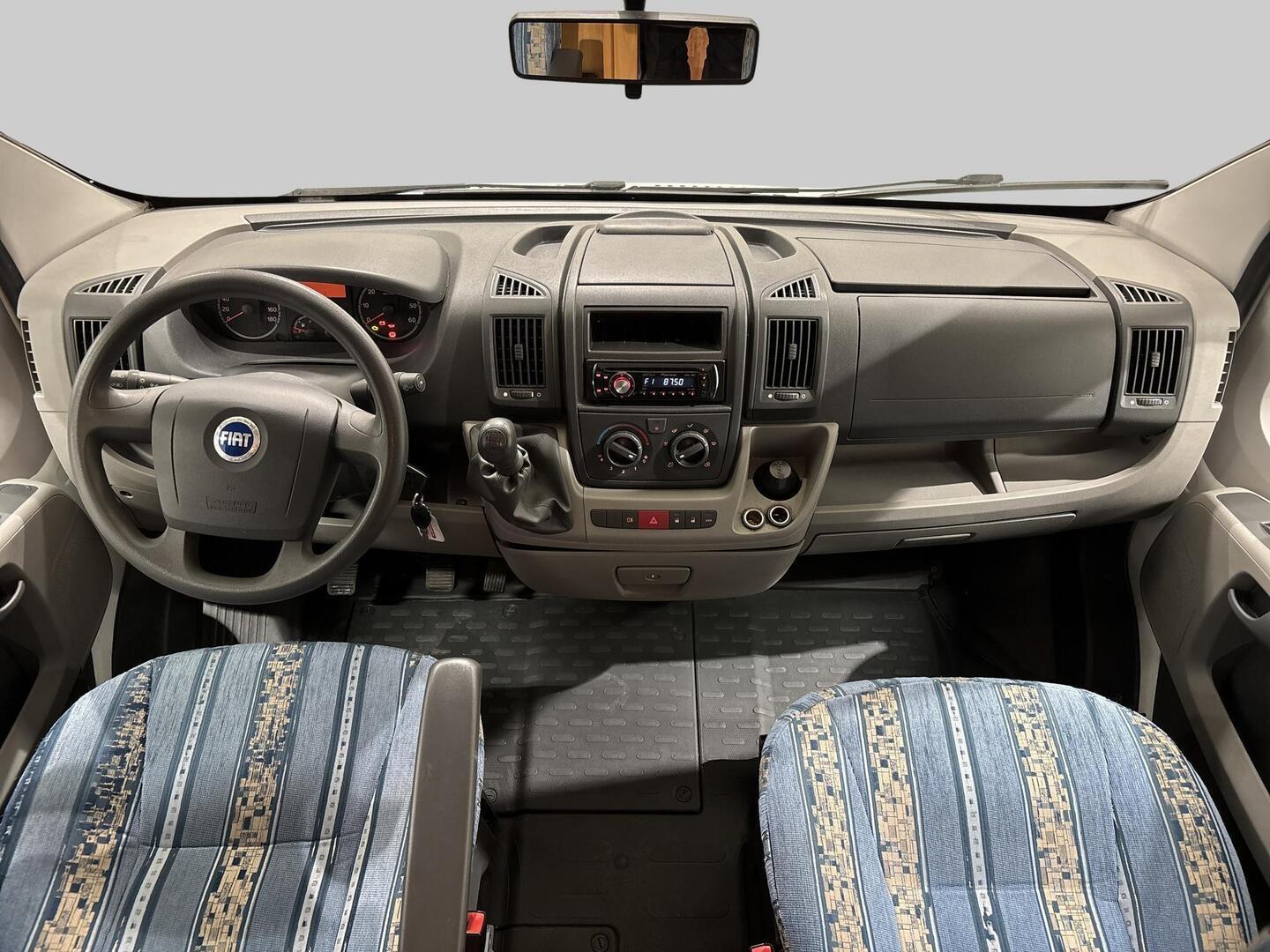 LMC Liberty 642 2007