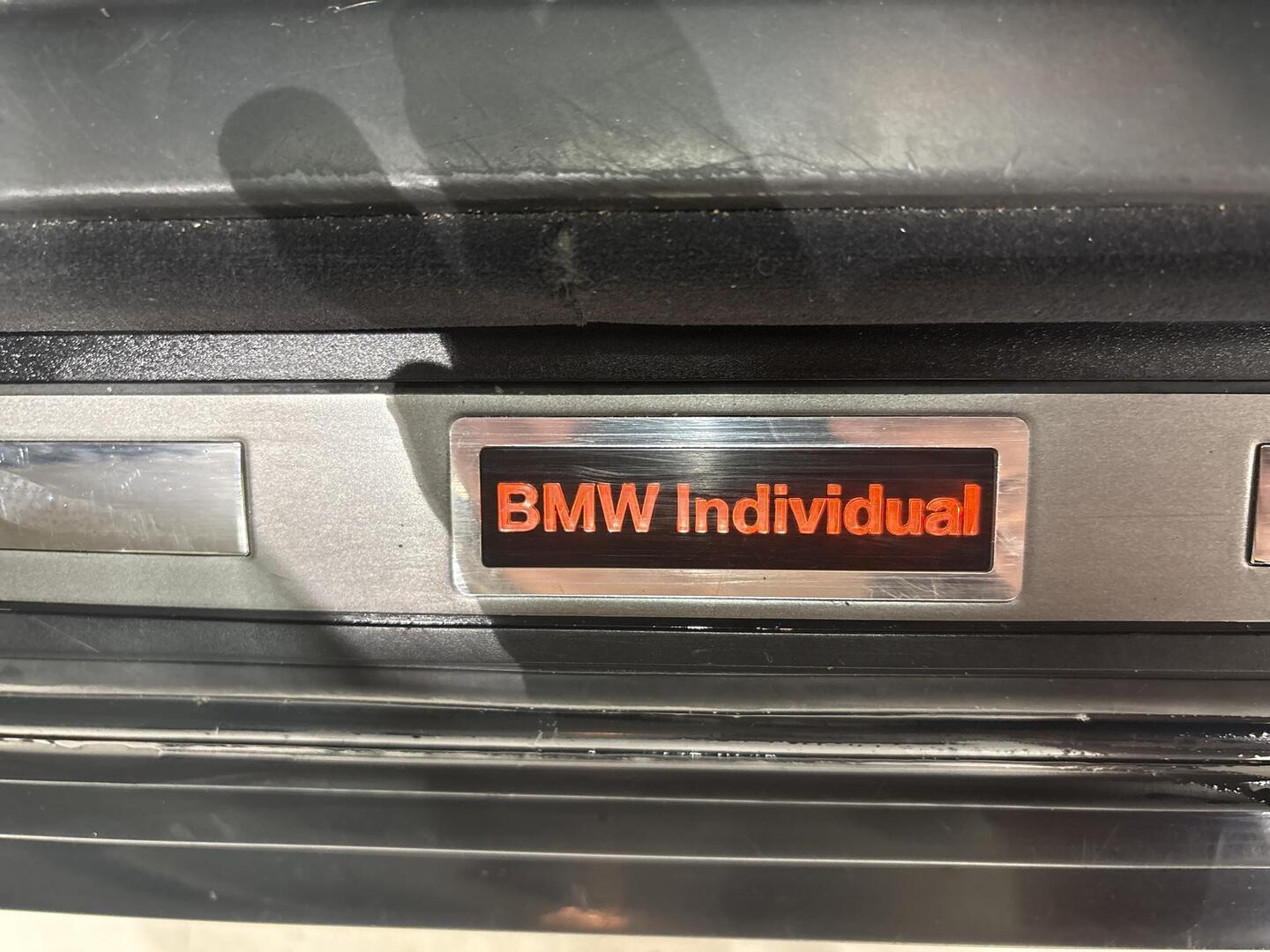 BMW 740 2006