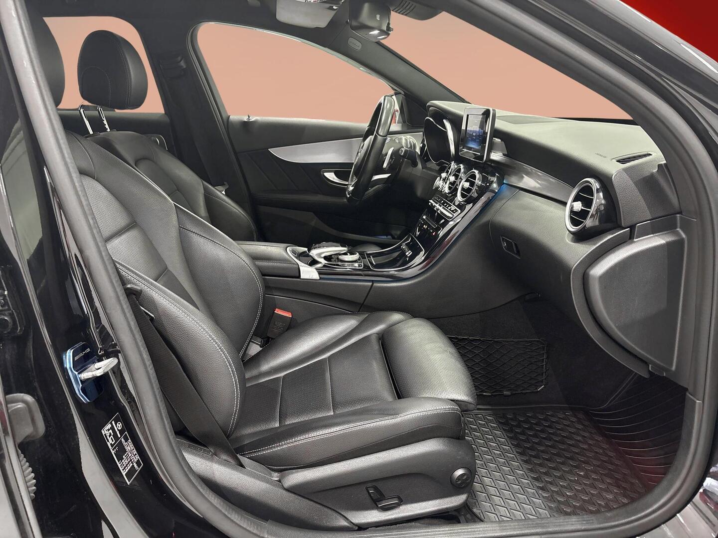 MERCEDES-BENZ C 2016