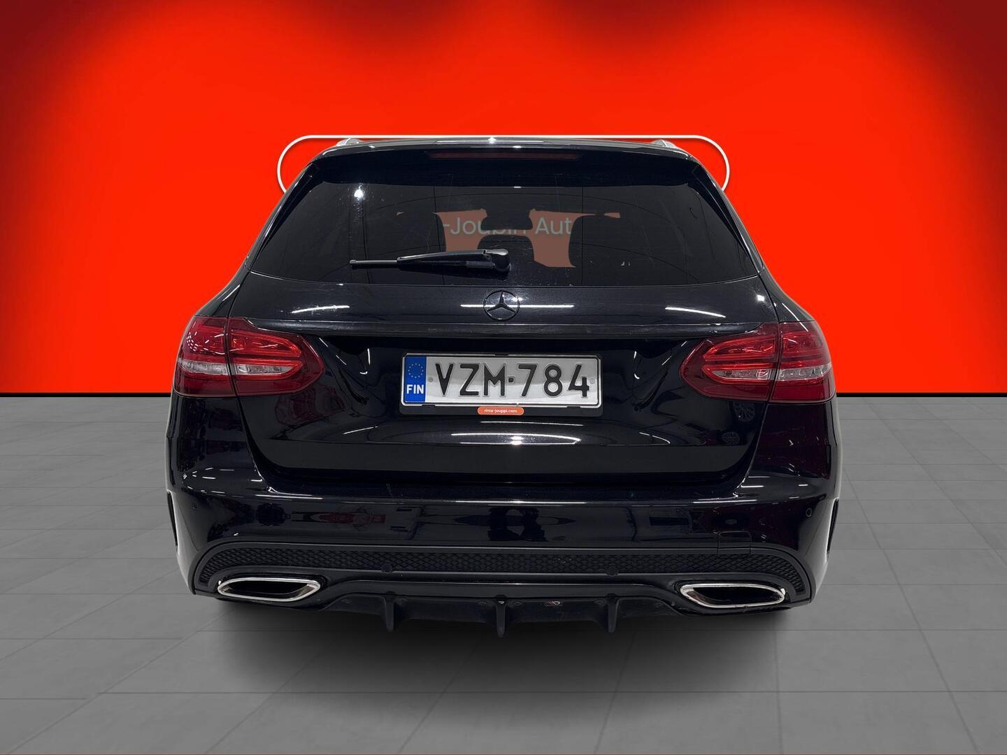 MERCEDES-BENZ C 2016