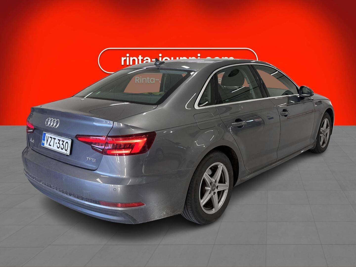 AUDI A4 2018